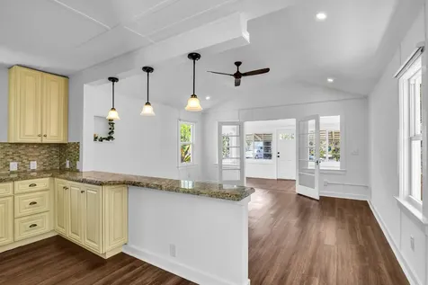 427 N J Street Lake Worth Beach FL 33460