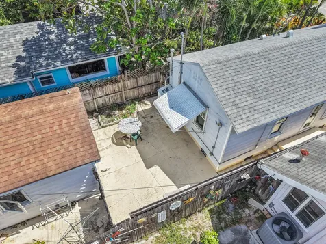 427 N J Street Lake Worth Beach FL 33460