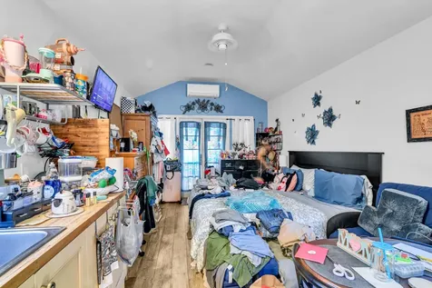 427 N J Street Lake Worth Beach FL 33460