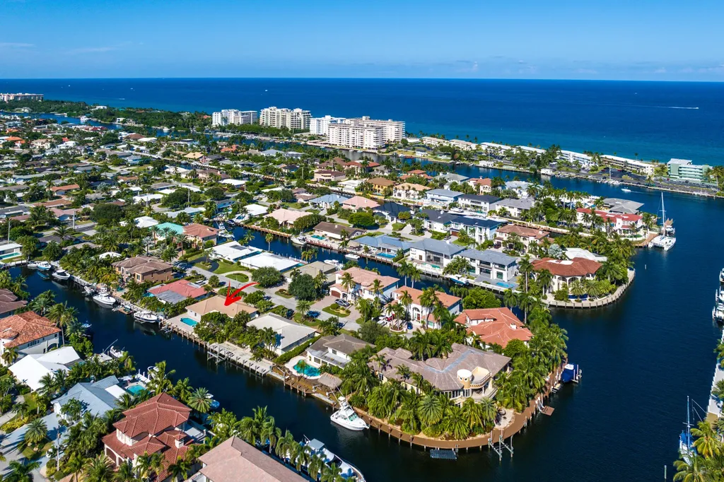 3731 NE 29th Avenue Lighthouse Point FL 33064