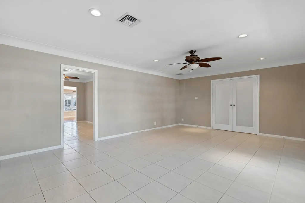 3731 NE 29th Avenue Lighthouse Point FL 33064