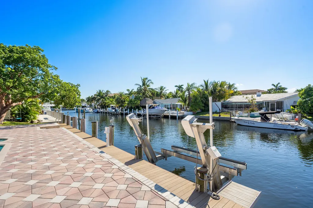 3731 NE 29th Avenue Lighthouse Point FL 33064
