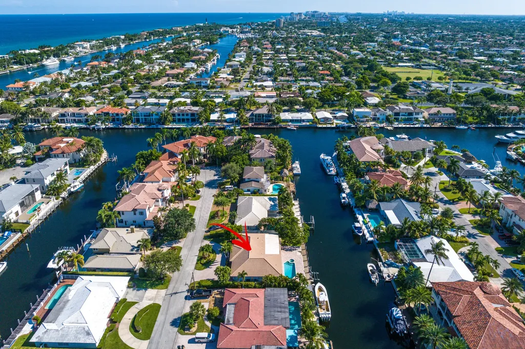 3731 NE 29th Avenue Lighthouse Point FL 33064