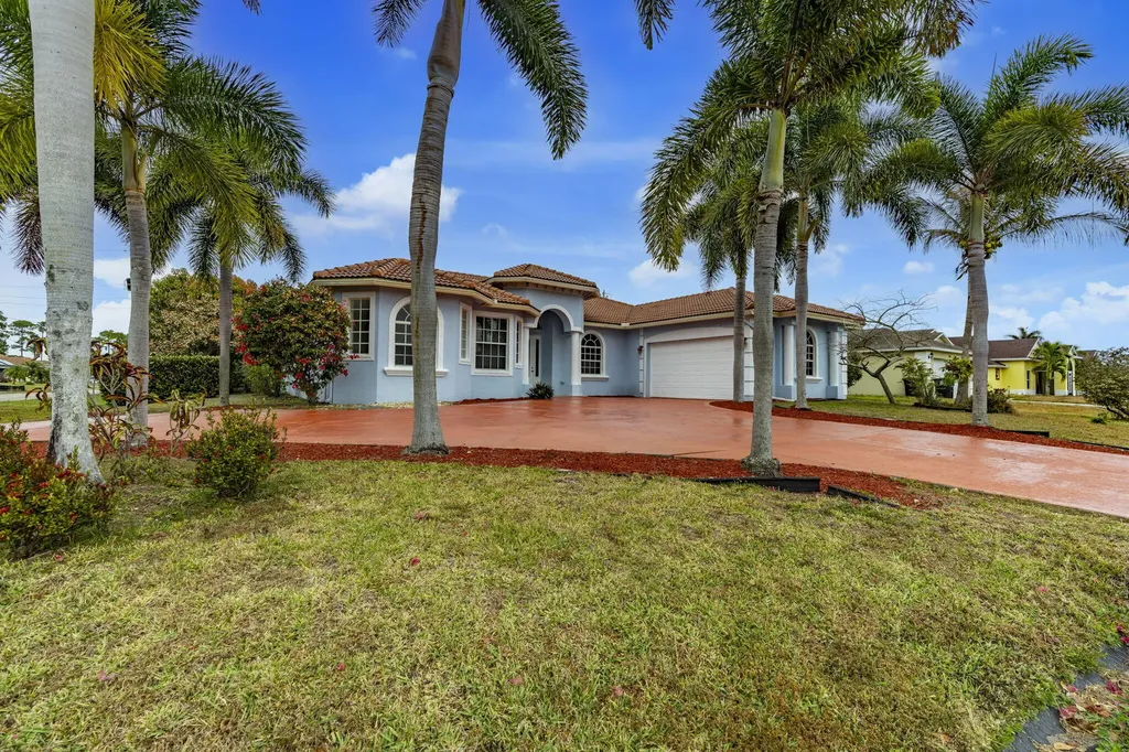 1897 SW Citation Avenue SW Port St Lucie FL 34953