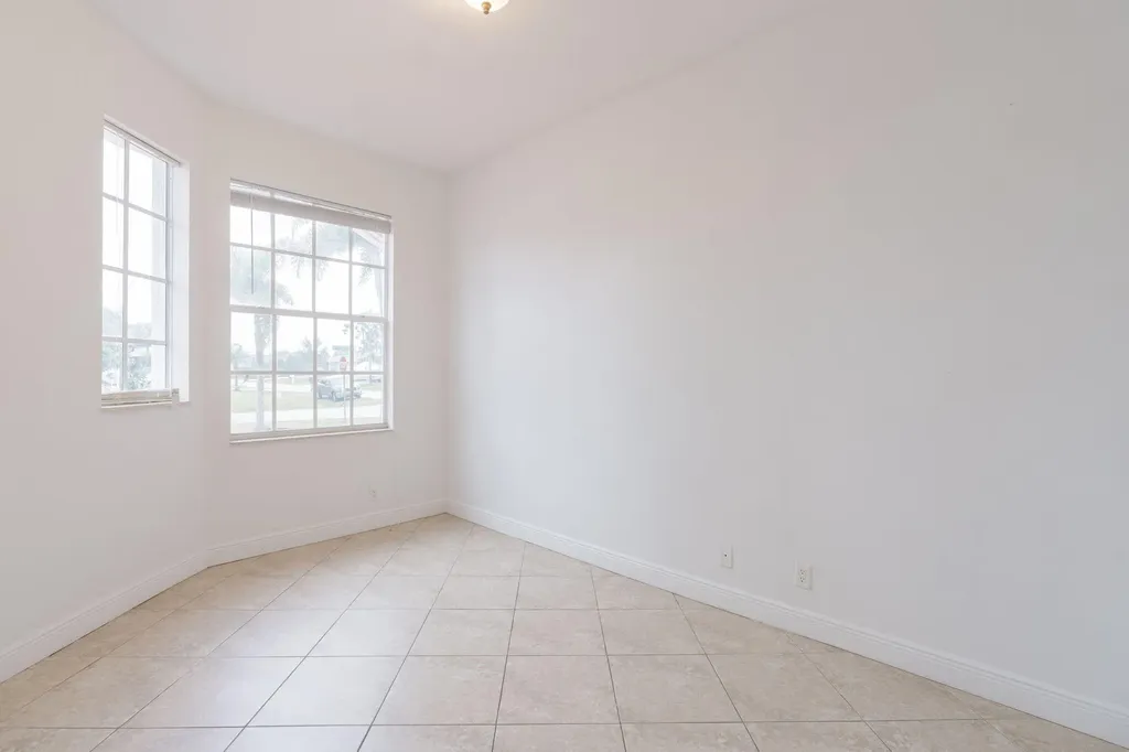 1897 SW Citation Avenue SW Port St Lucie FL 34953