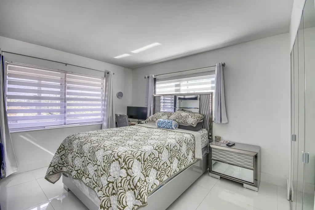 330 Andover West Palm Beach FL 33417