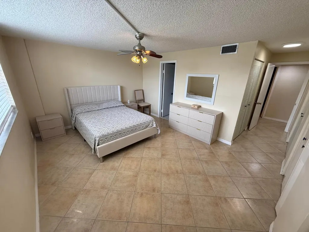 401 SE 3rd Street Dania Beach FL 33004