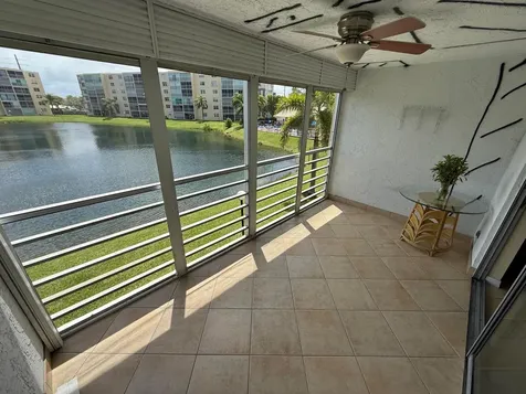 401 SE 3rd Street Dania Beach FL 33004