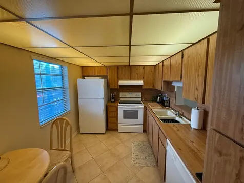 401 SE 3rd Street Dania Beach FL 33004