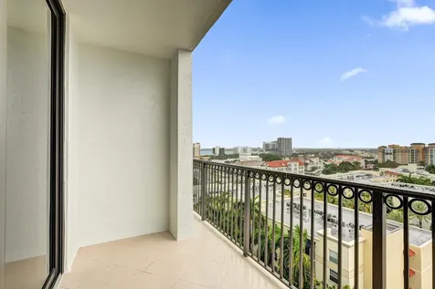 651 Okeechobee West Palm Beach FL 33401