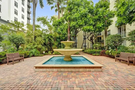 651 Okeechobee West Palm Beach FL 33401