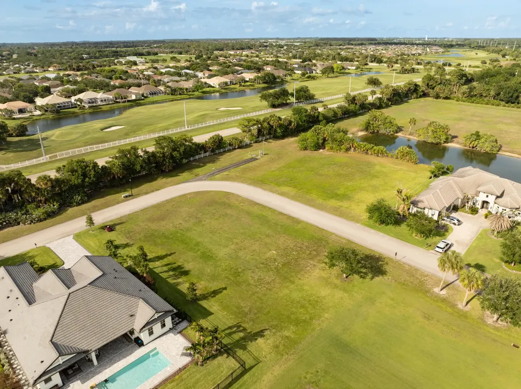 7625 N Polo Grounds Lane Vero Beach FL 32966
