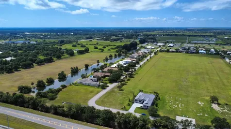 7625 N Polo Grounds Lane Vero Beach FL 32966