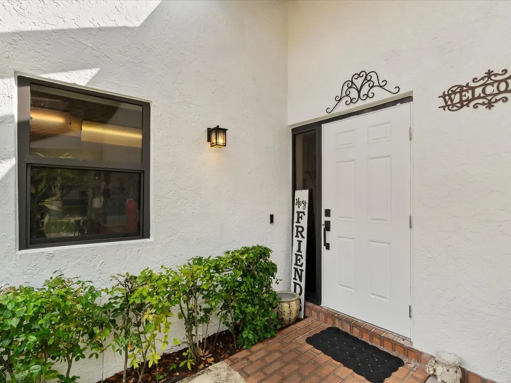 2495 Dawn Tree Terrace Coconut Creek FL 33063