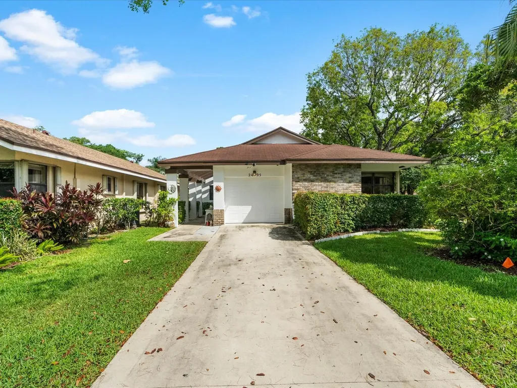 2495 Dawn Tree Terrace Coconut Creek FL 33063