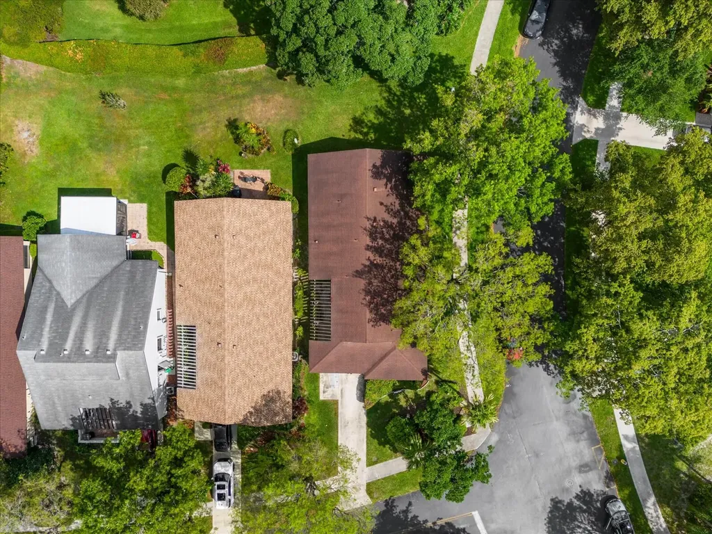 2495 Dawn Tree Terrace Coconut Creek FL 33063