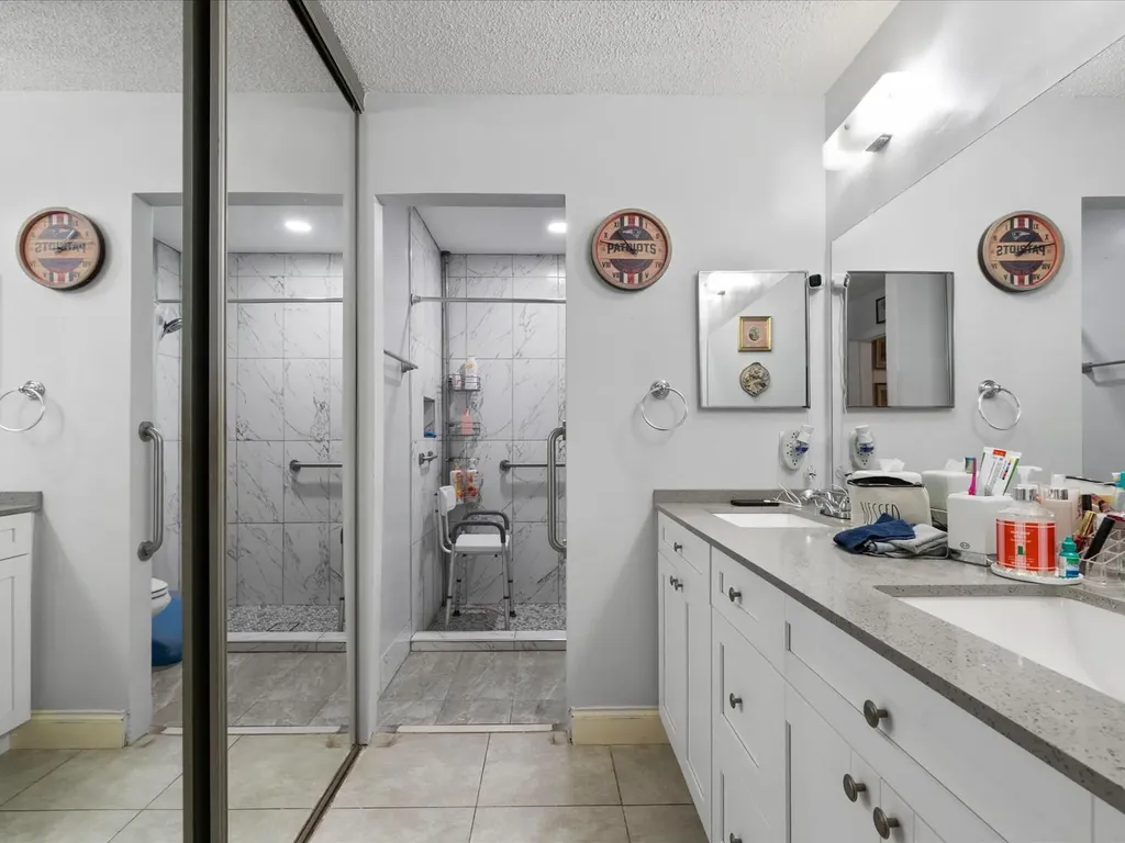 2495 Dawn Tree Terrace Coconut Creek FL 33063