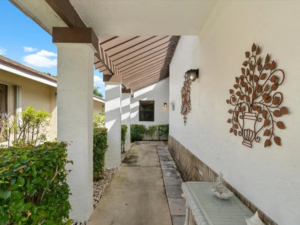 2495 Dawn Tree Terrace Coconut Creek FL 33063
