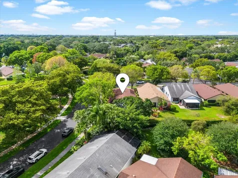 2495 Dawn Tree Terrace Coconut Creek FL 33063