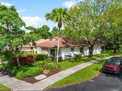 2495 Dawn Tree Terrace Coconut Creek FL 33063
