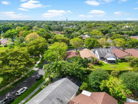2495 Dawn Tree Terrace Coconut Creek FL 33063