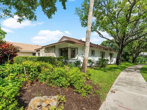 2495 Dawn Tree Terrace Coconut Creek FL 33063