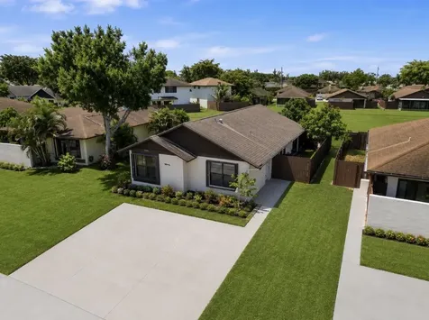 5330 Mendoza West Palm Beach FL 33415