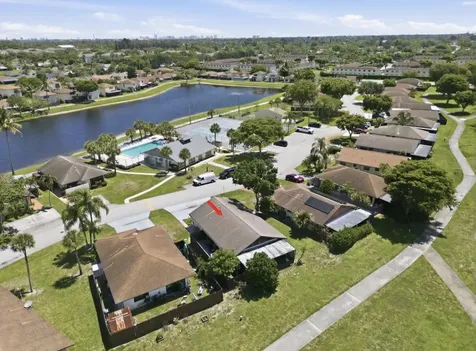 5330 Mendoza West Palm Beach FL 33415