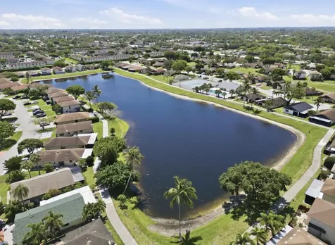 5330 Mendoza West Palm Beach FL 33415