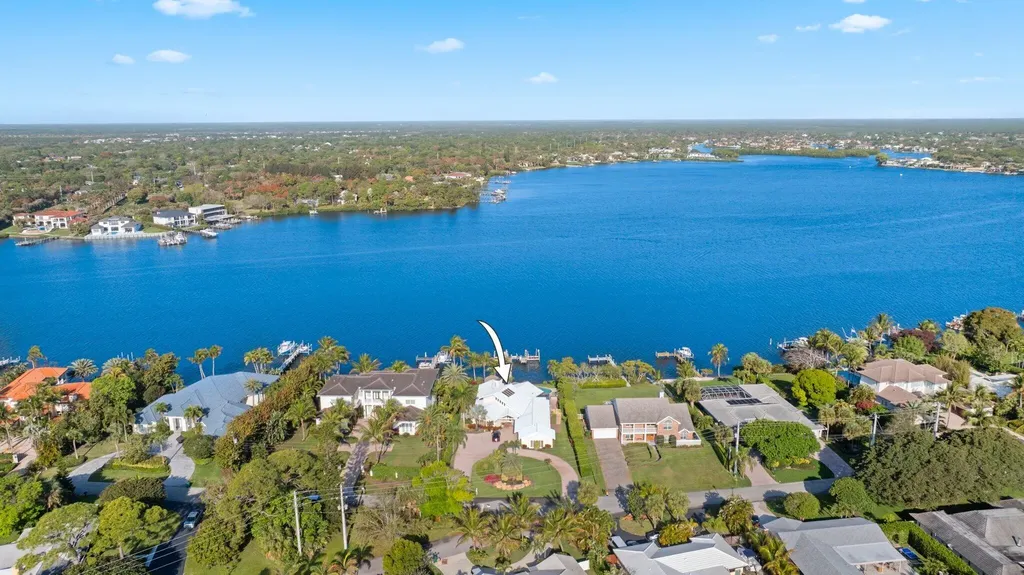 163 River Drive Tequesta FL 33469