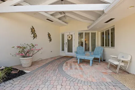 163 River Tequesta FL 33469