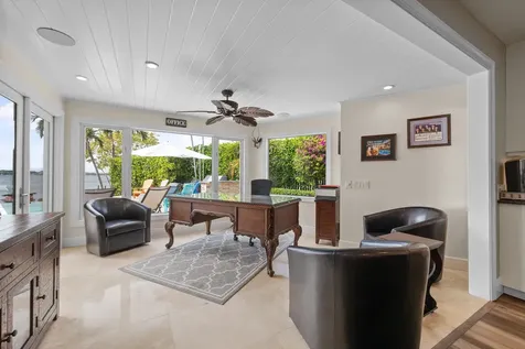 163 River Tequesta FL 33469