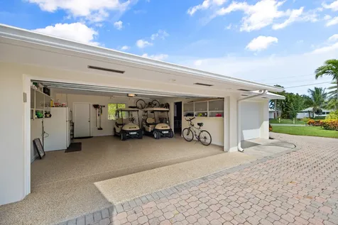 163 River Tequesta FL 33469