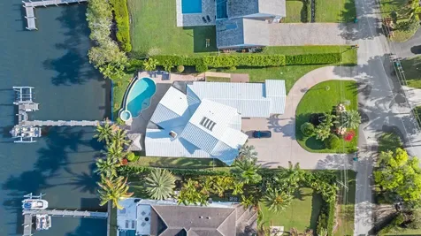 163 River Tequesta FL 33469