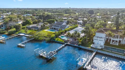 163 River Tequesta FL 33469