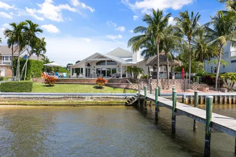 163 River Tequesta FL 33469