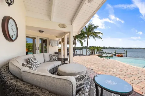 163 River Tequesta FL 33469