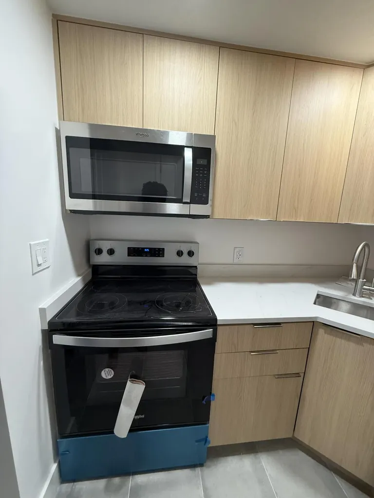 13345 NW 2nd North Miami FL 33168