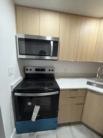 13345 NW 2nd Avenue North Miami FL 33168