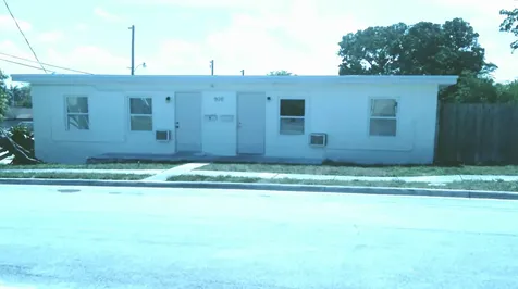 900 W 9th Street Riviera Beach FL 33404