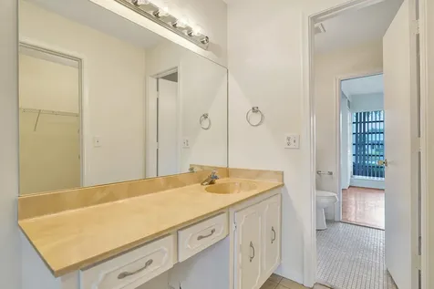 2521 Juniper Delray Beach FL 33445