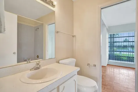 2521 Juniper Delray Beach FL 33445