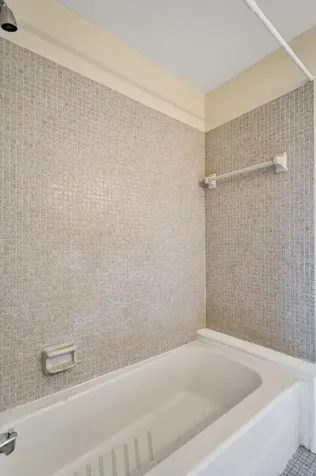 2521 Juniper Delray Beach FL 33445