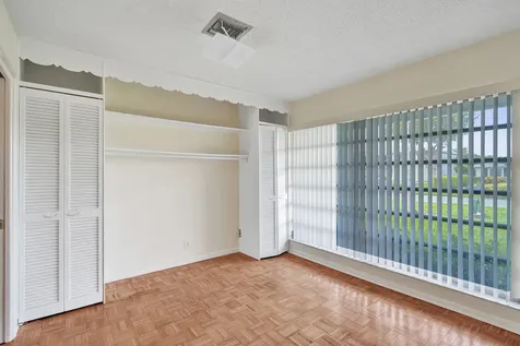 2521 Juniper Delray Beach FL 33445