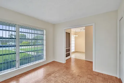 2521 Juniper Delray Beach FL 33445