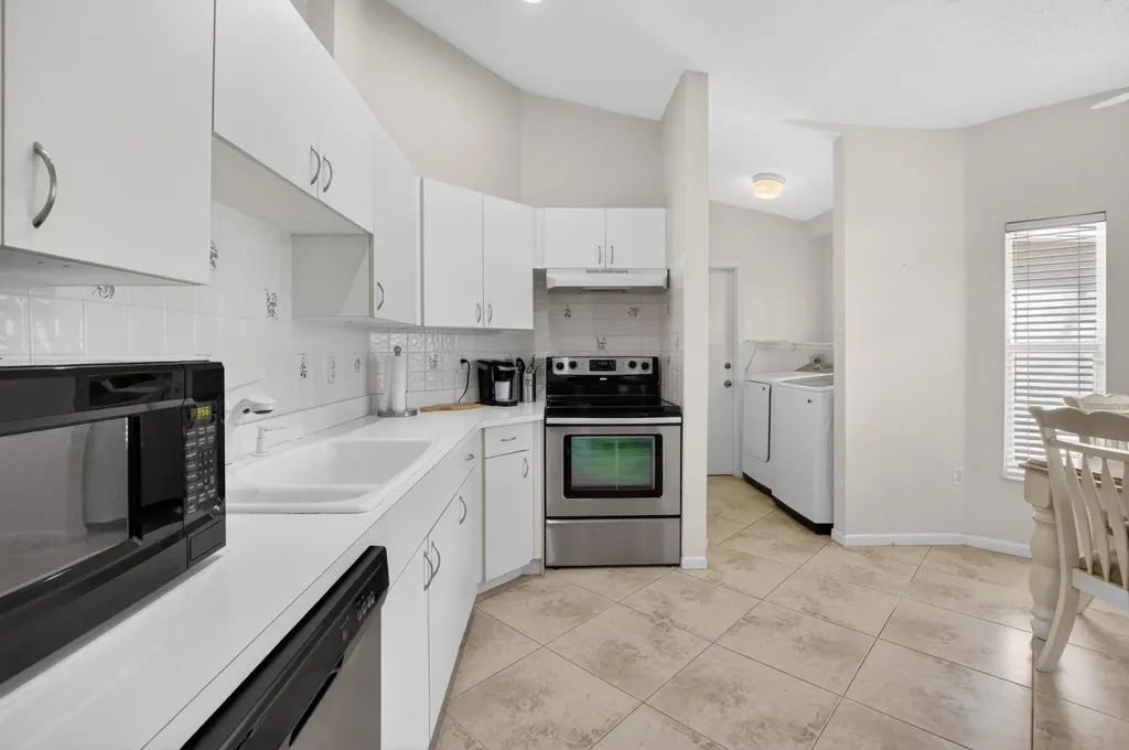3820 NW 10th Street Delray Beach FL 33445
