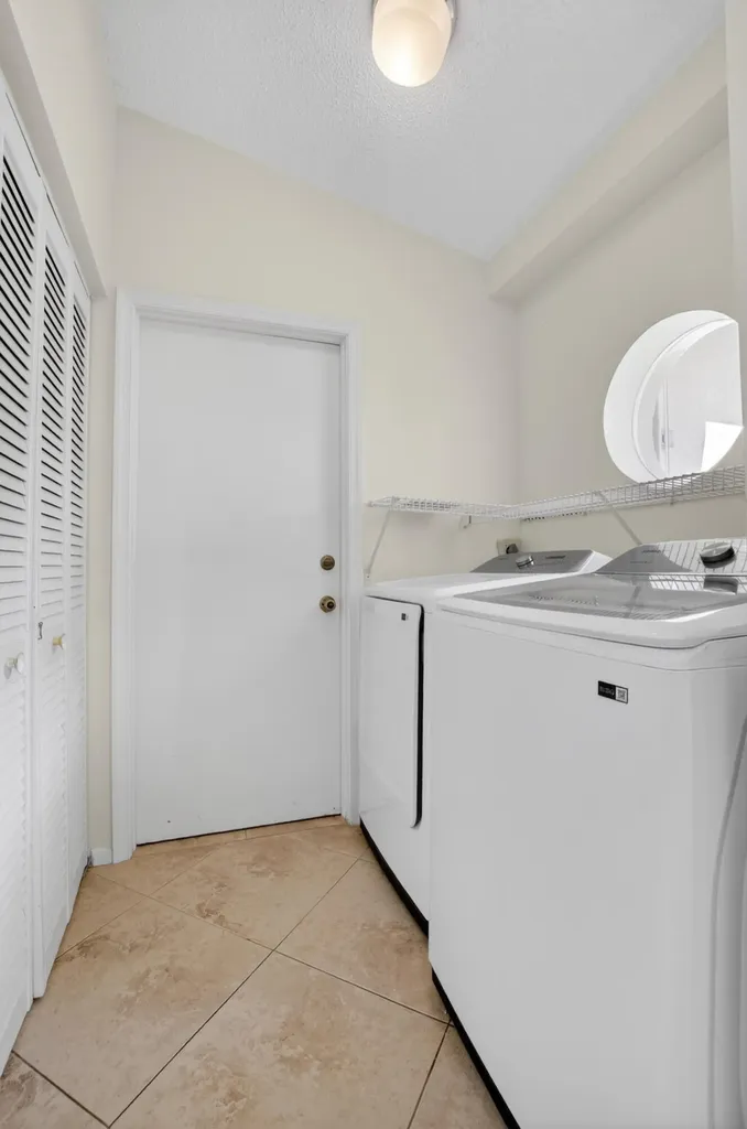 3820 NW 10th Street Delray Beach FL 33445