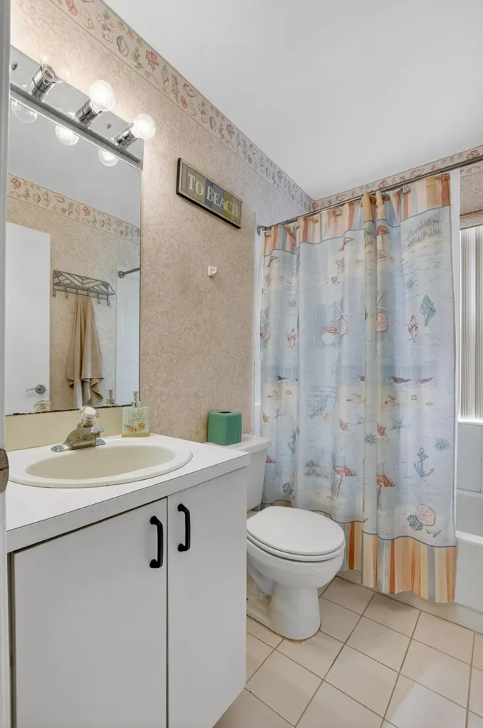 3820 NW 10th Street Delray Beach FL 33445