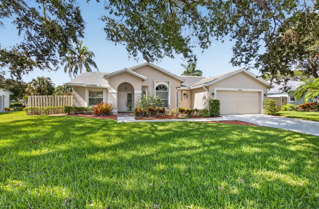 3820 NW 10th Street Delray Beach FL 33445