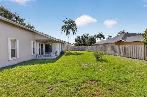 3820 NW 10th Street Delray Beach FL 33445